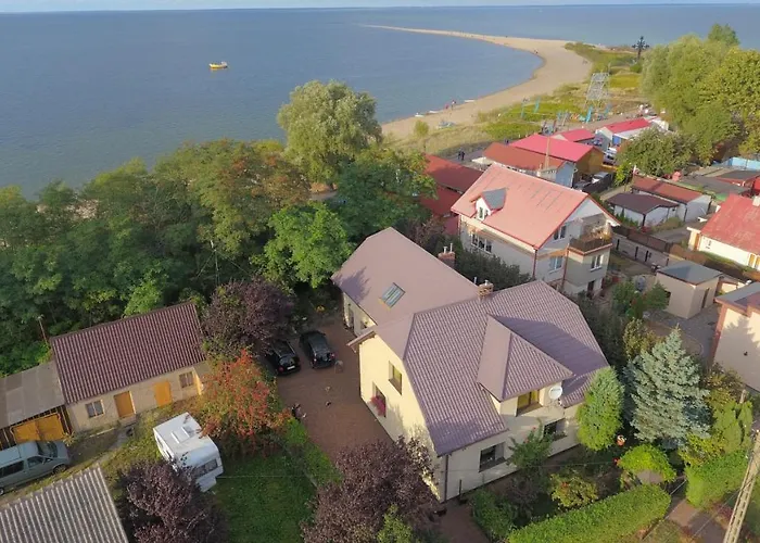 Przy Plazy-u Marynarza-rewa Rum i privatbostad Rewa